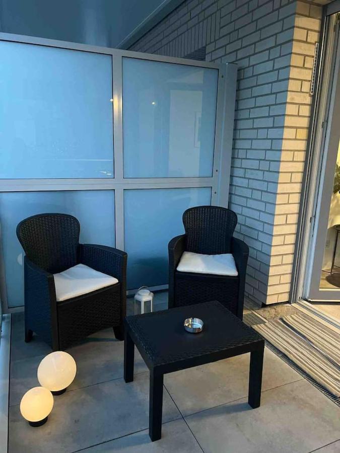 Luxurioeses Apartment,Neubau, 4 Personen, Parkplatz, Griechischer Stil Bochum Exterior foto